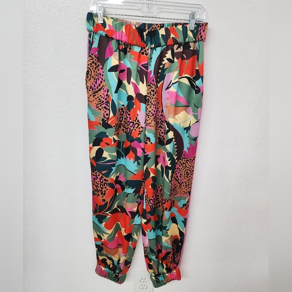 CROSBY by Mollie Burch Leopard Jungle Print Multicolor Abstract Top & Pants Set - Picture 4 of 9